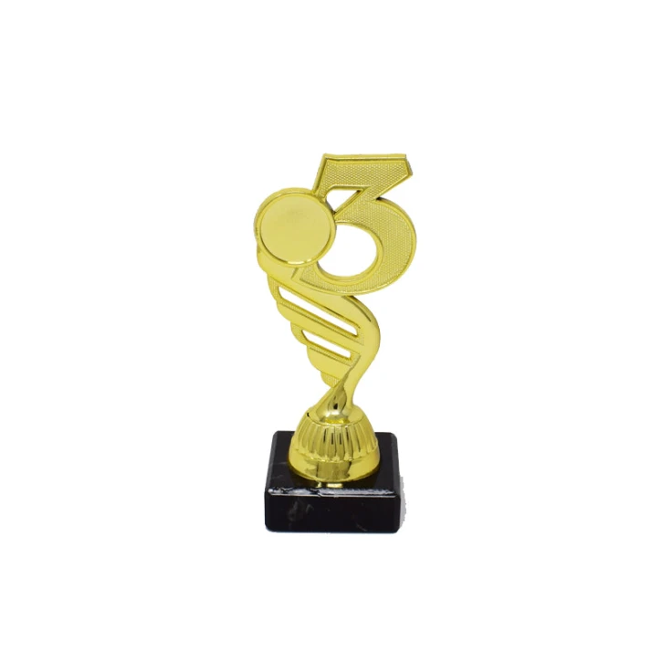 No 3 Trophy 15cm (517A)